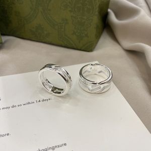 Meet your Posher, George